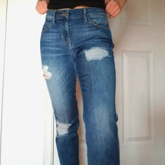 ripped jeans - Picture 2 of 2